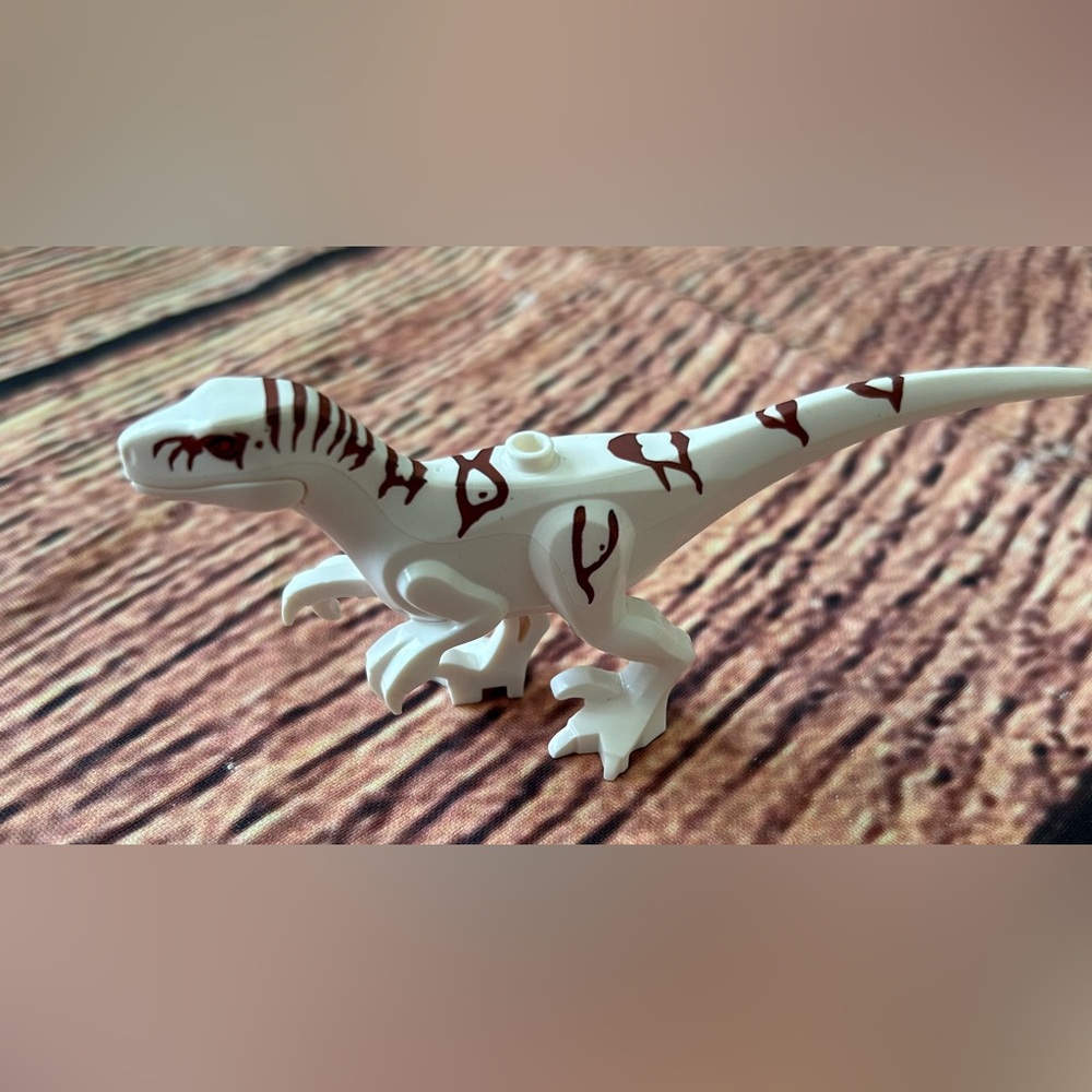 Lego White‎  ATROCIRAPTOR from Set 76945  Jurassic World  Dinosaur Figure F1 27
